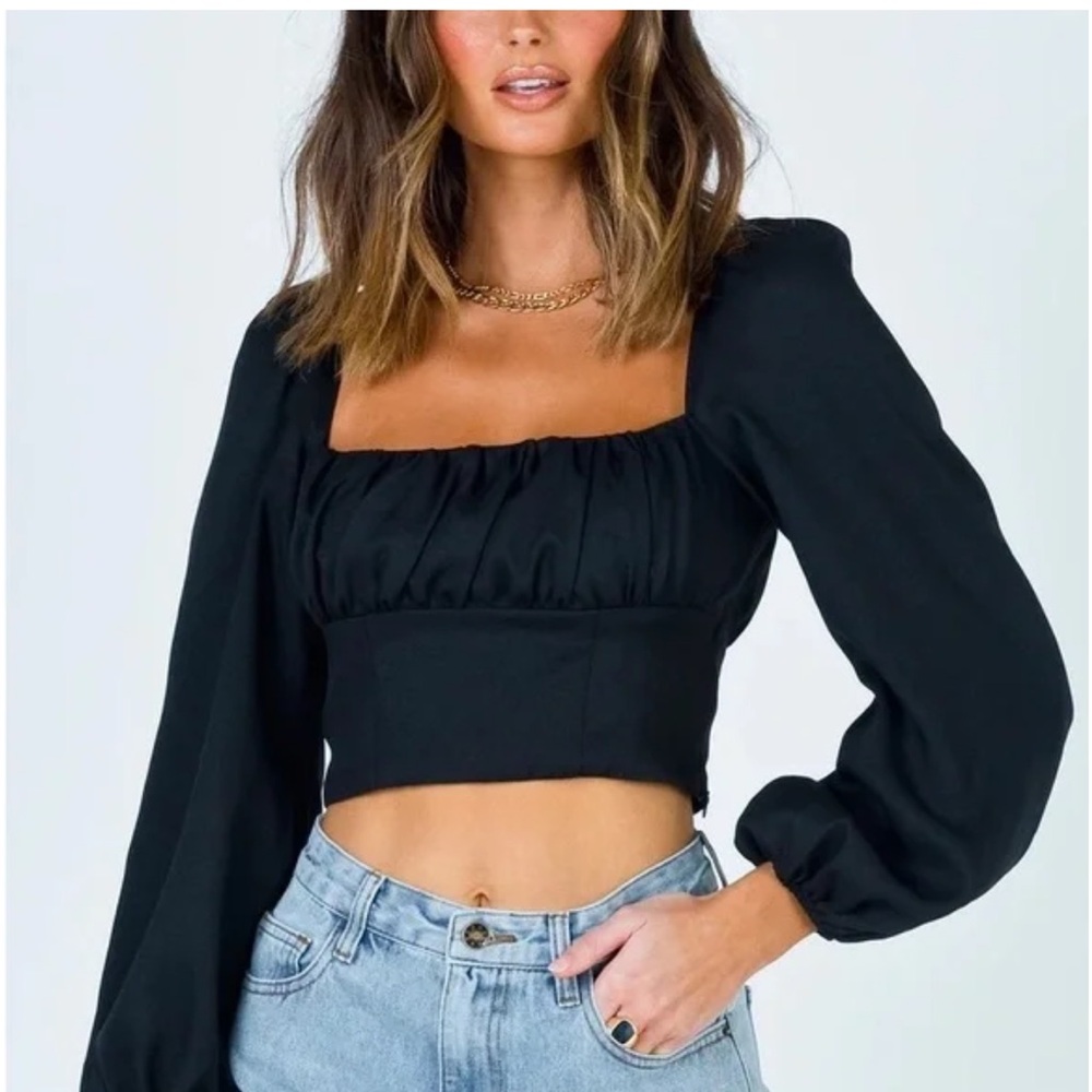 Princess Polly Square-Neck Long Sleeve Crop Top
